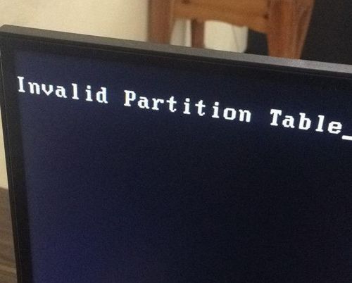 系統(tǒng)重裝后出現(xiàn)invalid partition table